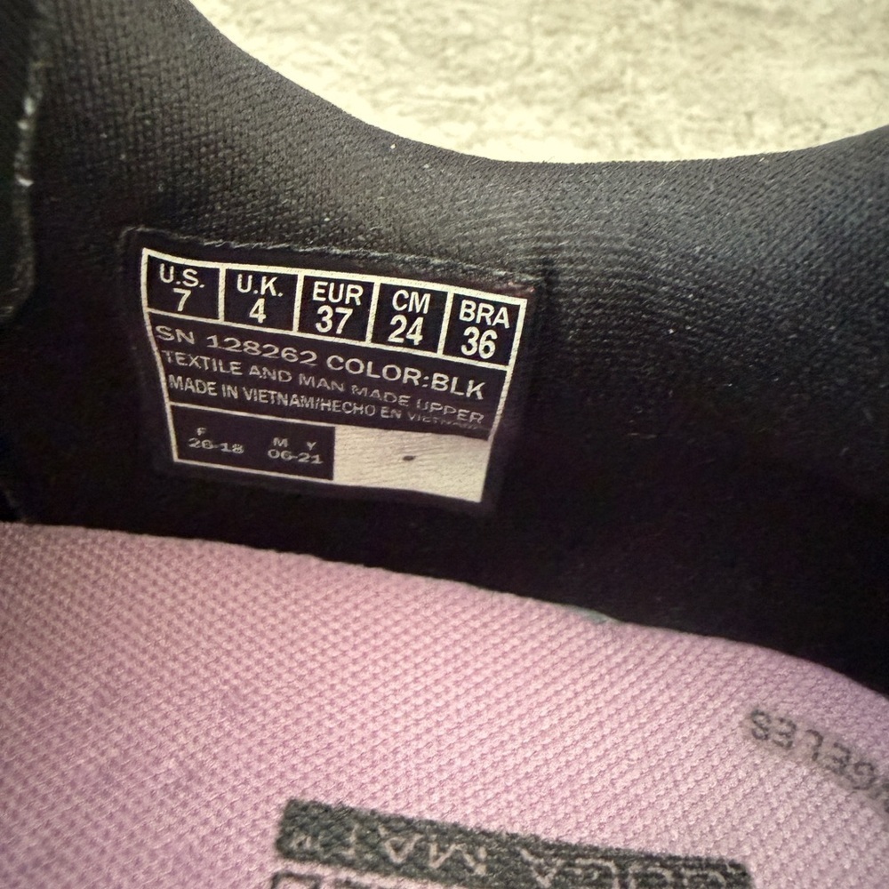 Skechers Womens Max Cushioning Premier 2.0 Size 7 - Picture 10 of 11